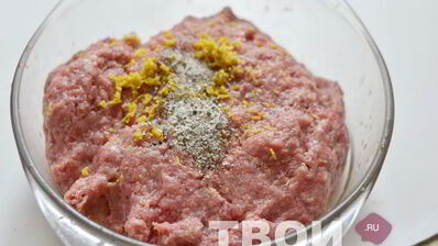 фрикадельки в соусе