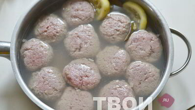 фрикадельки в соусе