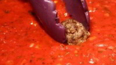 фрикадельки в томатном соусе