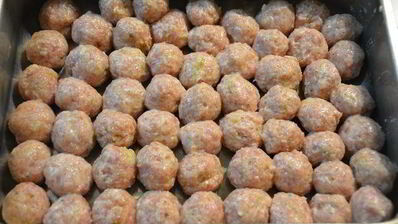 макароны с фрикадельками