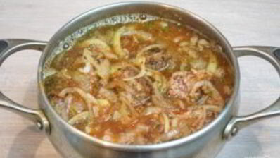 острые фрикадельки в томатном соусе