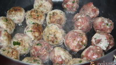 запеченные фрикадельки для дружной компании