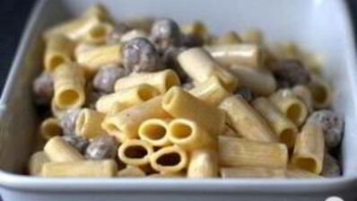 запеченные ригатони с фрикадельками