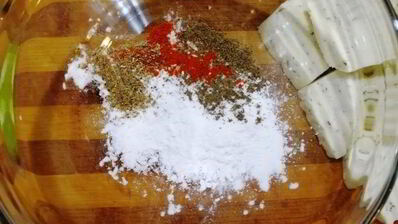 чечевица с лисичками и жареным адыгейским сыром