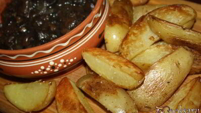 картофель с грибами на кокосовом масле