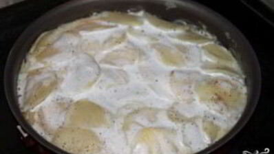 картофель с молоком в духовке