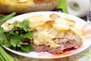 Картофель с мясом в духовке