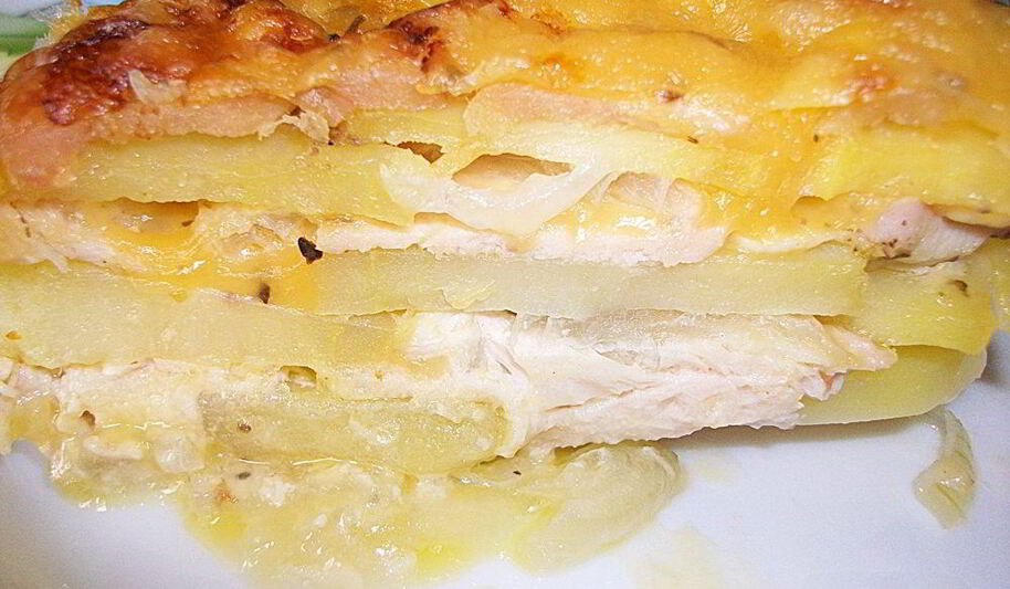 Рецепт картошки с мясом и сыром в духовке