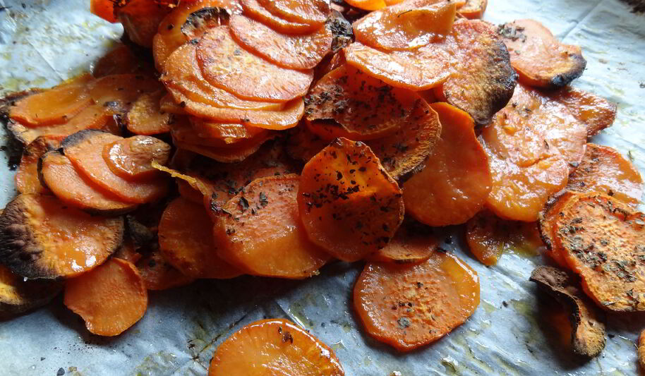 Рецепт хрустящего сладкого картофеля с базиликом