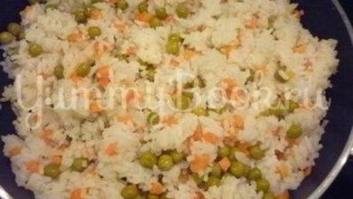 нежный рис с простыми овощами