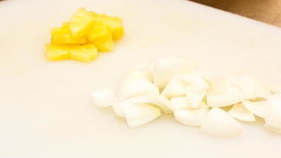 рис с курицей и ананасом