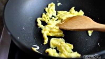 жареный рис с соевым соусом