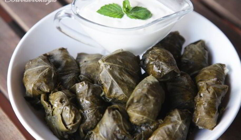 Рецепт ароматной долмы с мацони