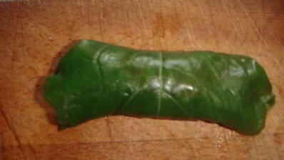 голубцы в лахане с двумя соусами