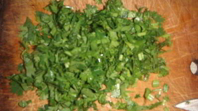 голубцы в лахане с двумя соусами