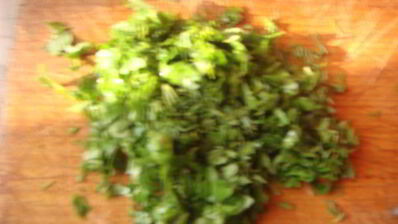 голубцы в лахане с двумя соусами