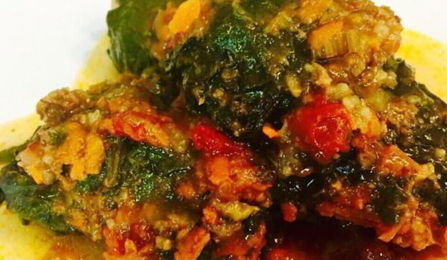 Рецепт голубцов в свекольной ботве