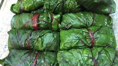 голубцы в свекольной ботве
