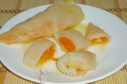 Квашеные голубцы с морковью