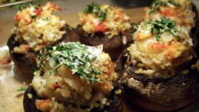 фаршированные шампиньоны с креветками