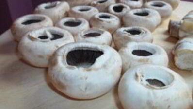 грибы под сыром в духовке