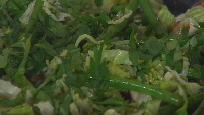 грибы с фасолью, капустой и сыром