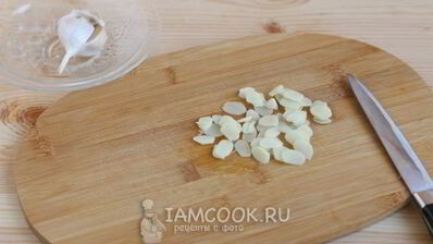 шампиньоны, фаршированные перловкой