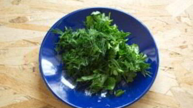 шампиньоны с чесноком и зеленью