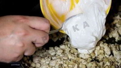 шампиньоны с курицей и сыром