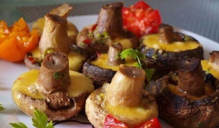 Рецепт шампиньонов с сыром