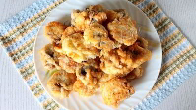 шампиньоны в кляре