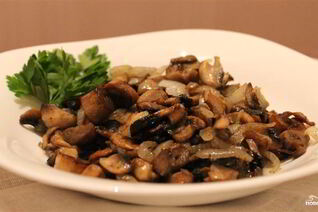 Шампиньоны жареные