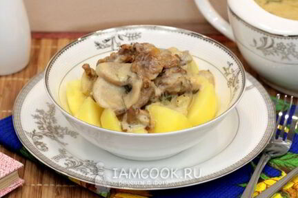 Тушеные грибы в мультиварке