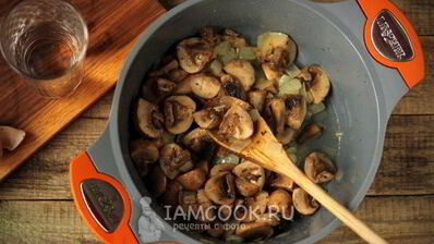 тушеные шампиньоны