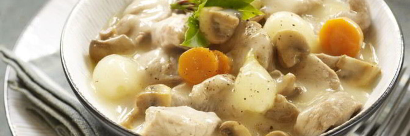 Тушеные вешенки со сметаной