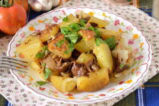 Замороженные опята с картошкой жареные