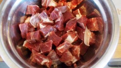 гуляш из барашка под апельсиновым соусом