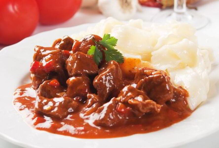 Гуляш из индейки