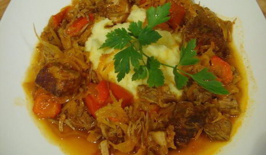 Рецепт гуляша с квашеной капустой