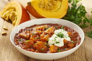 Вегетарианский гуляш из тыквы