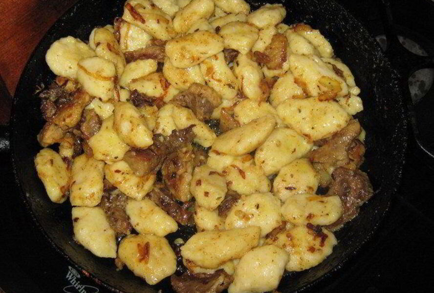 Картофельные клецки с мясом