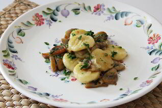 Картофельные ньокки с грибами