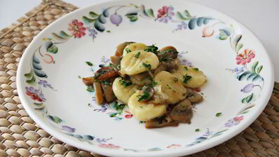 картофельные ньокки с грибами
