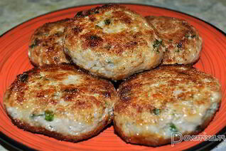 Котлеты с рисом, сыром, зеленью