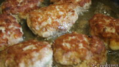 котлеты в молочном соусе