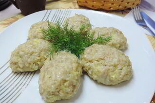 Куриные котлеты с начинкой