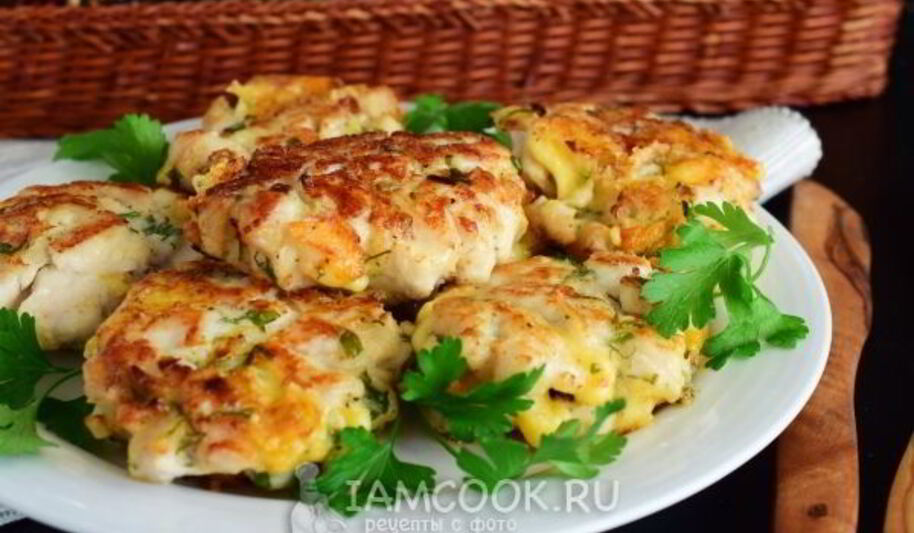 Рецепт рубленных котлет из куриной грудки с сыром