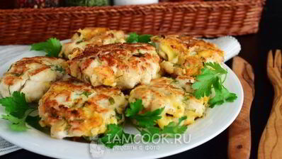 рубленные котлеты из куриной грудки с сыром