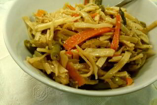 Лапша удон с овощами в соусе