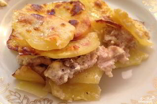 Картофельная лазанья с фаршем